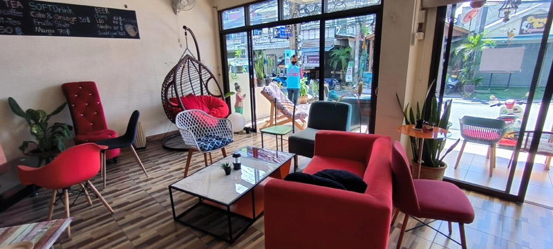 Kanpai Hotel, Patong Beach, Thailand