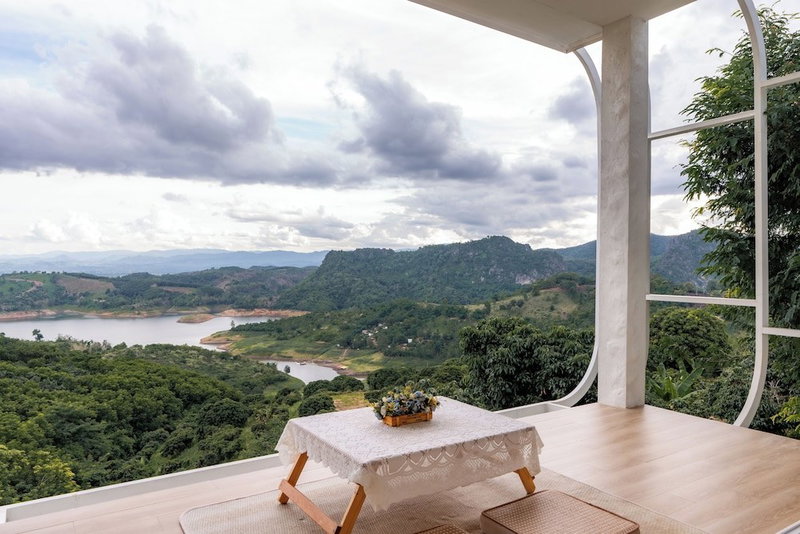 Make me see cloud, Mae Suai, Thailand
