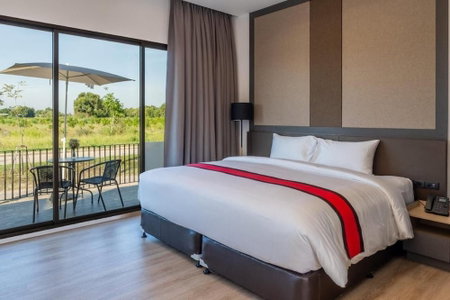Pan Ville Resort, Sam Khok, Thailand
