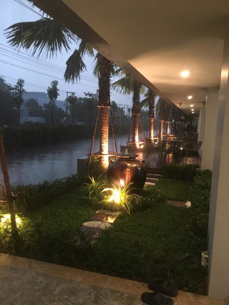 Nava Grand, Ban Talat Rangsit, Thailand