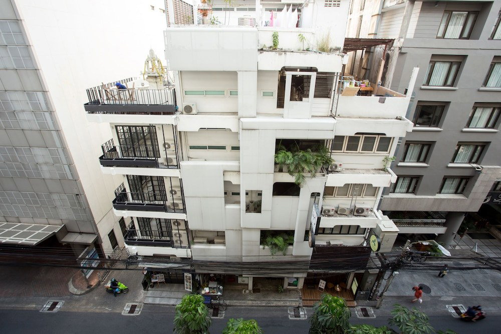 Hotel · HQ hostel Silom, Bangkok
