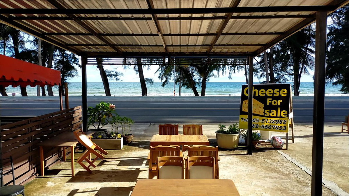 Amy's beach apartments, Thailand