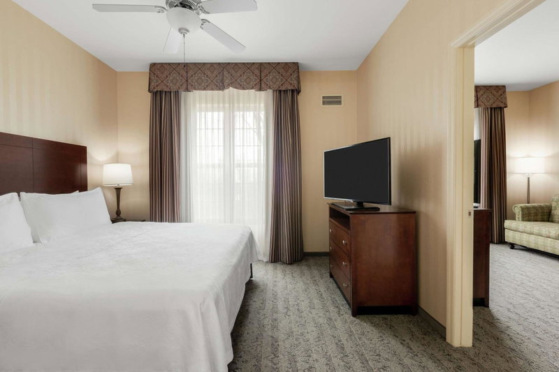 Homewood Suites by Hilton Sacramento Airport-Natomas, Sacramento, United States
