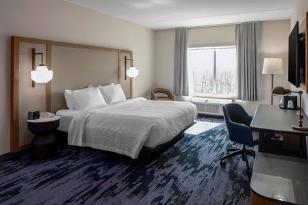 Fairfield by Marriott Inn & Suites Somerset, Somerset, United States