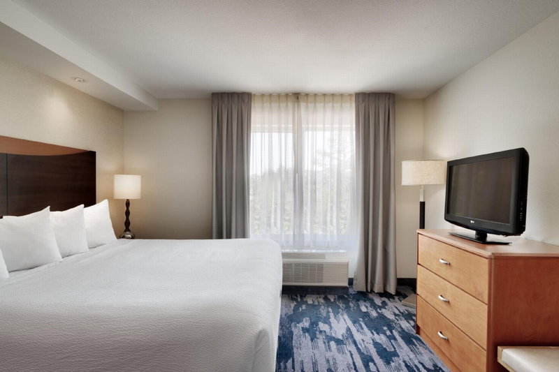 Fairfield Inn & Suites by Marriott Tallahassee Central, Tallahassee, United States