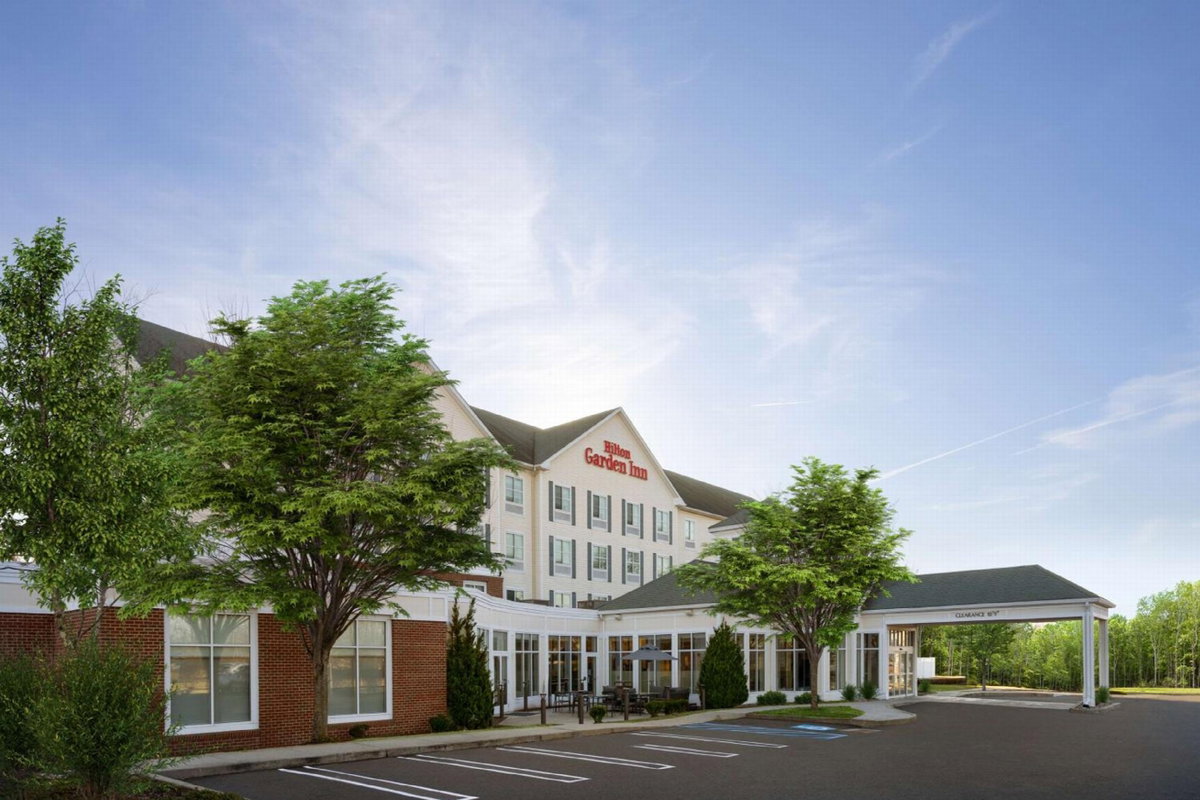 Hotel · Hilton Garden Inn Milford, Milford