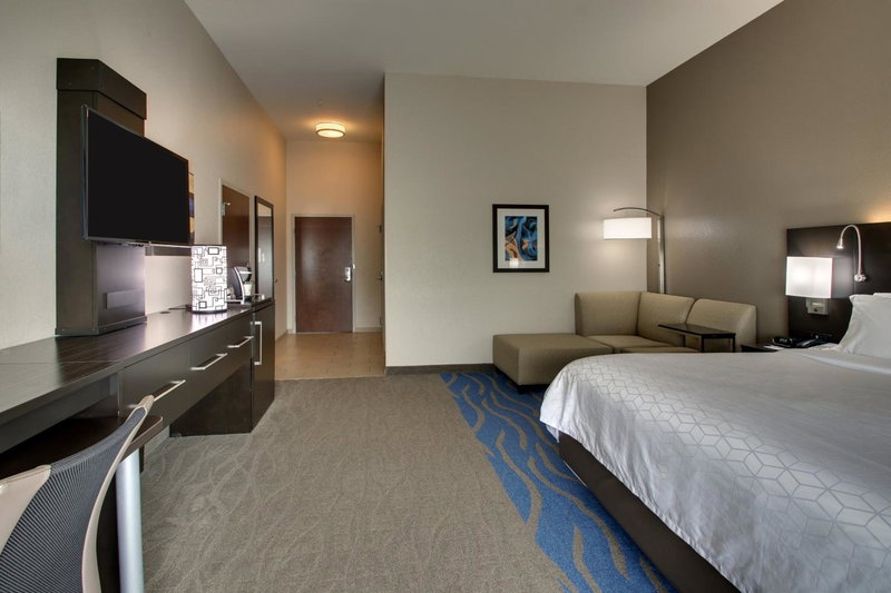 Holiday Inn Express & Suites Lancaster East - Strasburg by IHG, Strasburg, United States