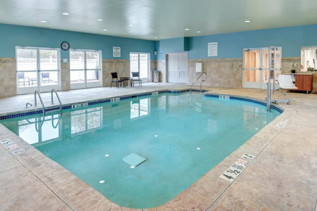 Holiday Inn Express & Suites West Long Branch - Eatontown by IHG, West Long Branch, United States