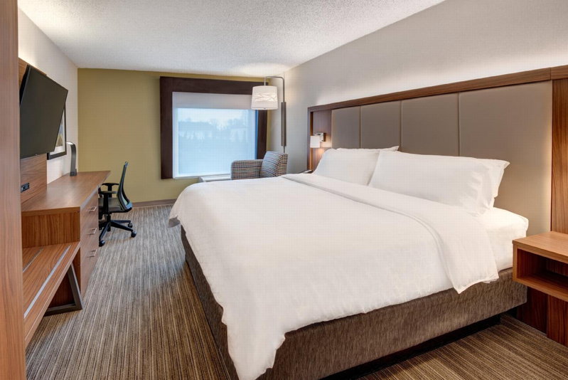 Holiday Inn Express & Suites West Long Branch - Eatontown by IHG, West Long Branch, United States