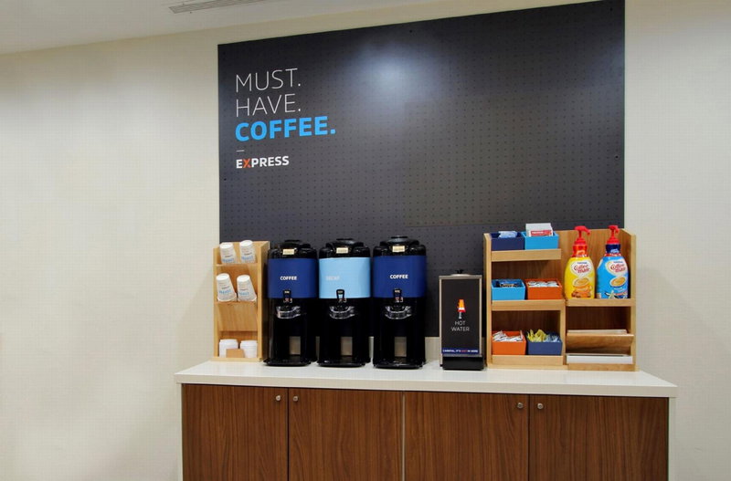 Holiday Inn Express & Suites West Long Branch - Eatontown by IHG, West Long Branch, United States