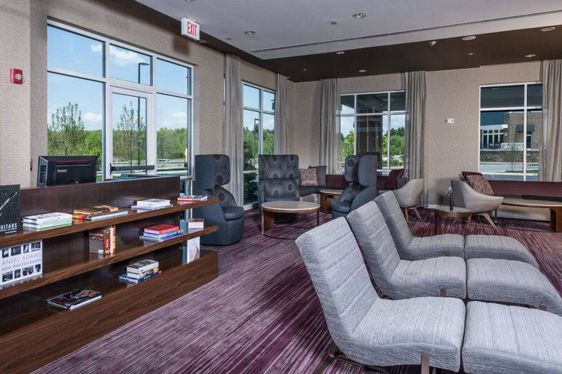 Courtyard by Marriott Boston Littleton, Littleton, United States