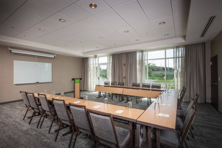 Courtyard by Marriott Boston Littleton, Littleton, United States