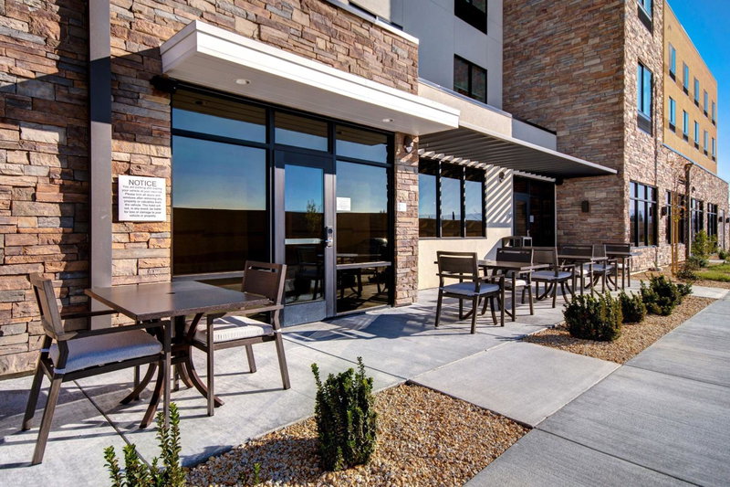 Fairfield Inn & Suites Lancaster Palmdale, Lancaster, United States