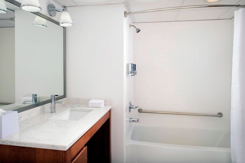 Four Points by Sheraton Virginia Beach Oceanfront, Virginia Beach, United States
