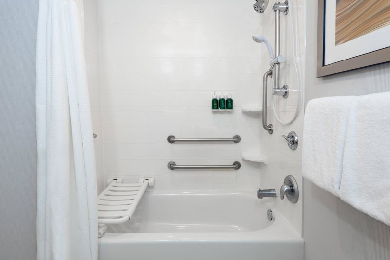 Courtyard by Marriott Buffalo Airport, Cheektowaga, United States