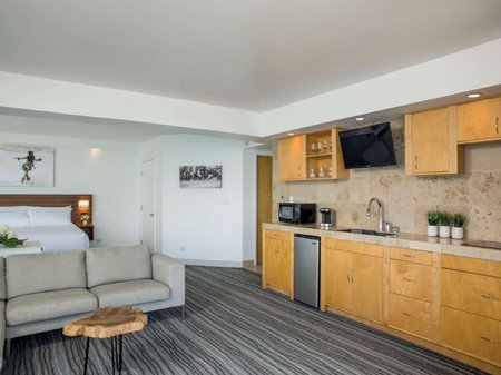 Grand Naniloa Hotel, a Doubletree by Hilton, Hilo, United States