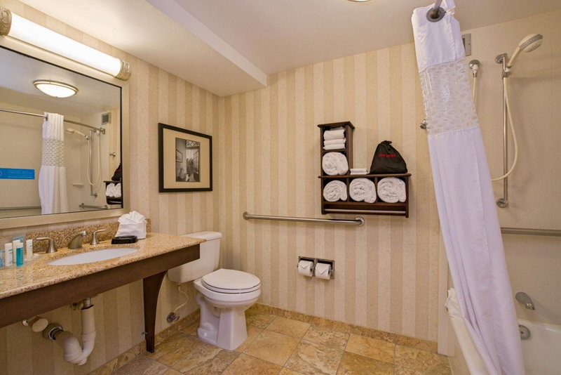 Hampton Inn Portsmouth Central, Portsmouth, United States