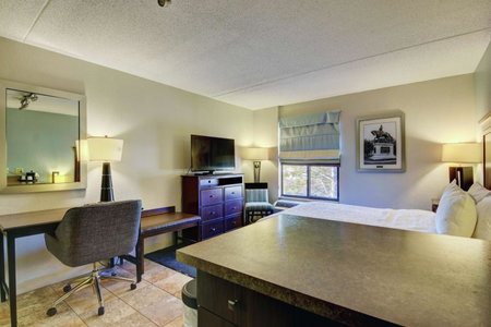Hampton Inn Portsmouth Central, Portsmouth, United States