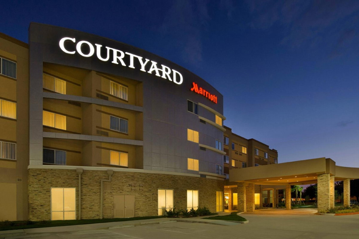 Hotel · Courtyard Houston NW/290 Corridor, Houston