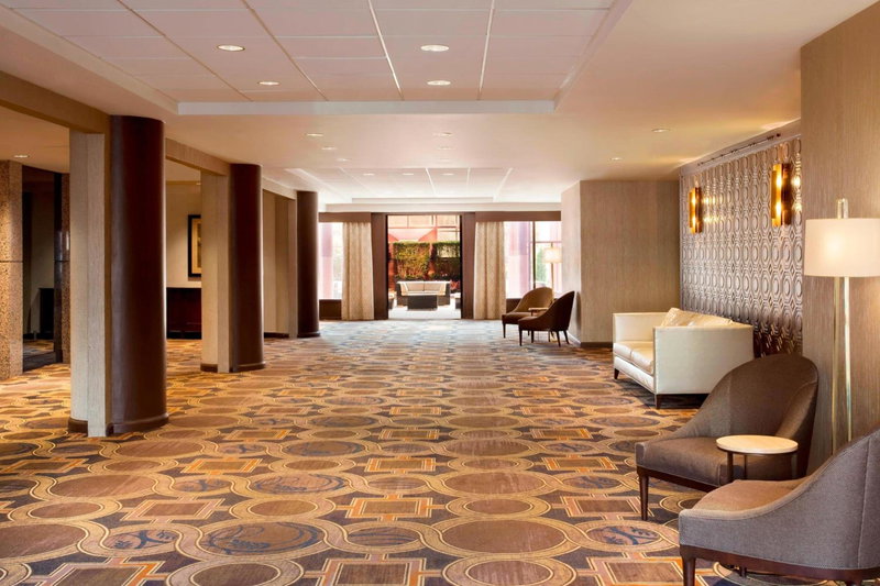 Sheraton LaGuardia East Hotel, Queens, United States
