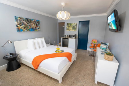 Hollywood Beach Suites and Hotel, Hollywood, United States