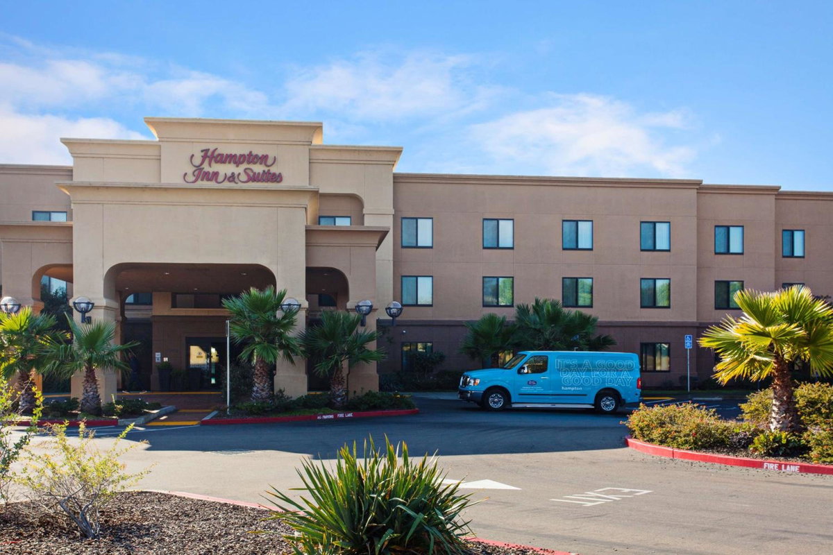 Hampton Inn & Suites Oakland Airport-Alameda, United States