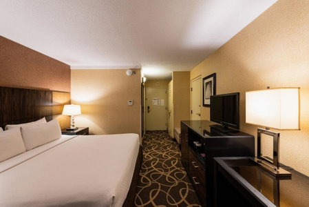 Crowne Plaza Newark Airport by IHG, Elizabeth, United States