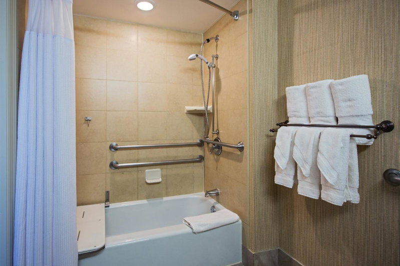 Crowne Plaza Newark Airport by IHG, Elizabeth, United States
