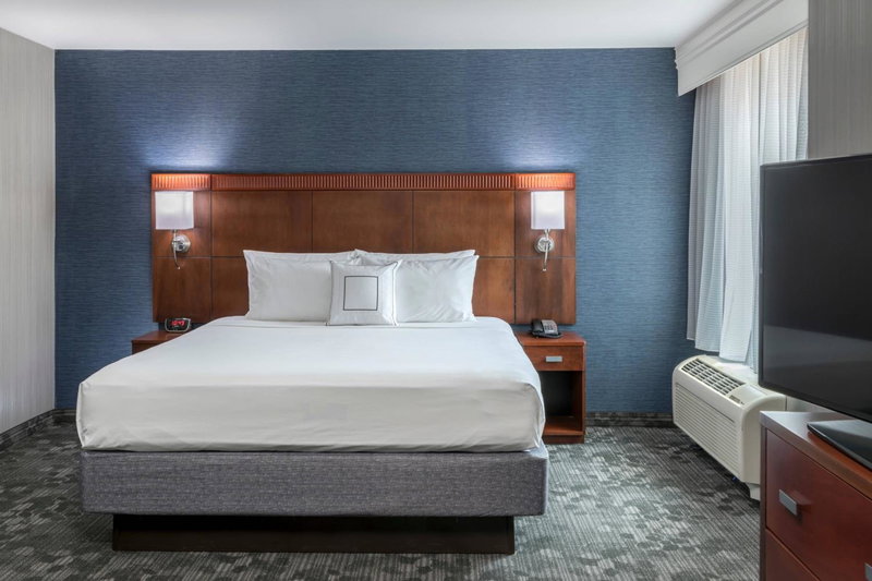 Courtyard by Marriott West Orange, West Orange, United States