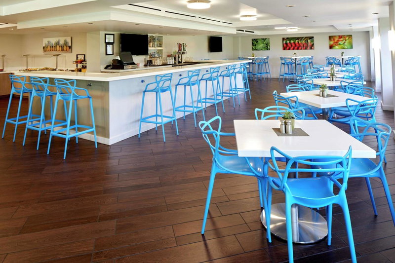 DoubleTree by Hilton Alana - Waikiki Beach, Honolulu, United States
