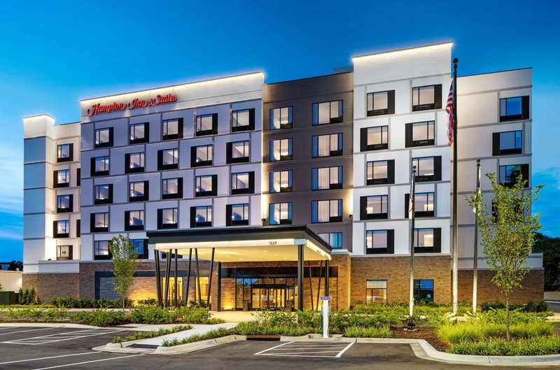 Hampton Inn & Suites Raleigh Midtown, NC, Raleigh, United States
