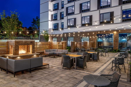 Hampton Inn & Suites Raleigh Midtown, NC, Raleigh, United States