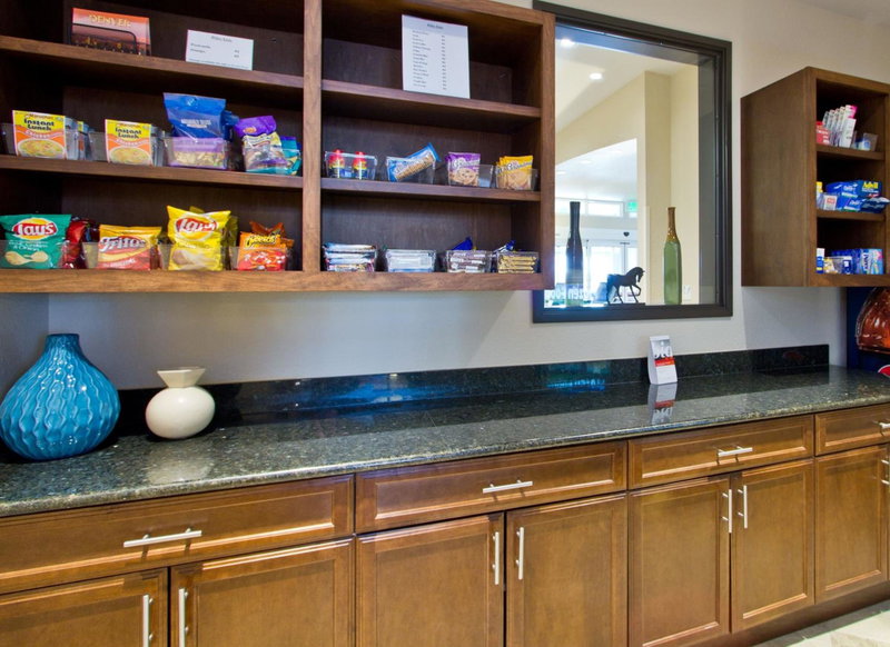 Holiday Inn Express and Suites Denver East Peoria Street by IHG, Denver, United States