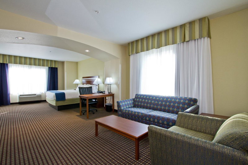 Holiday Inn Express and Suites Denver East Peoria Street by IHG, Denver, United States