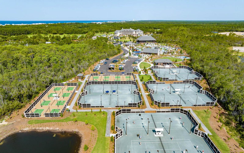 Camp Creek Inn, Seacrest, United States