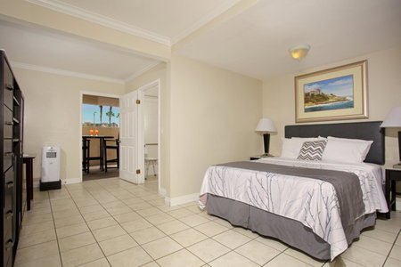 Ocean Beach Hotel, San Diego, United States