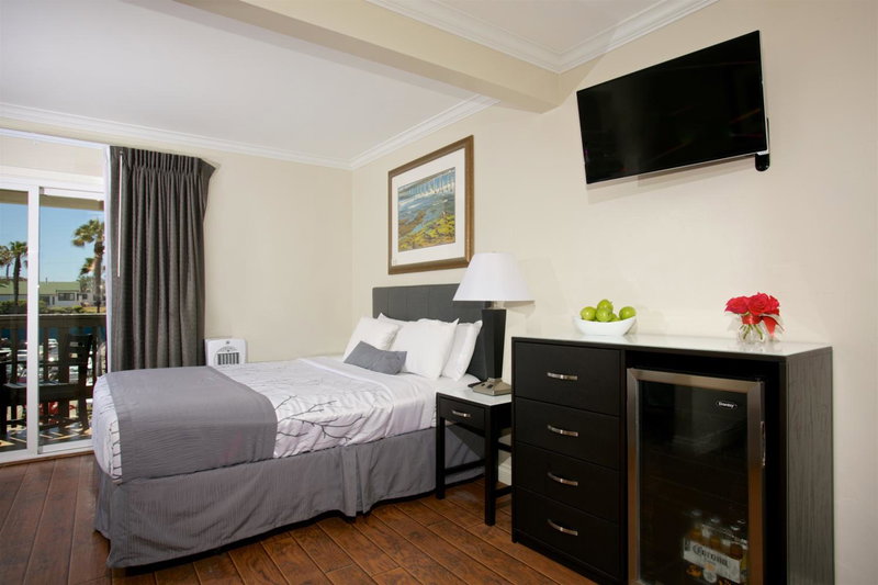 Ocean Beach Hotel, San Diego, United States