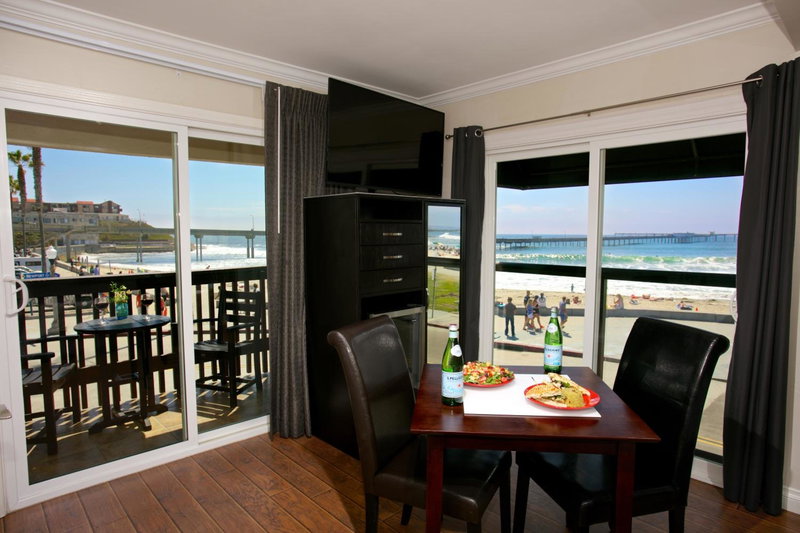 Ocean Beach Hotel, San Diego, United States