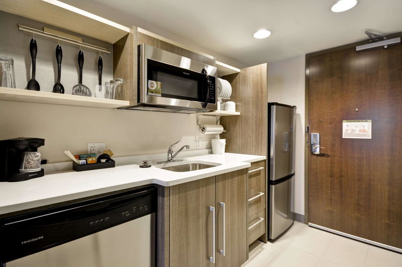 Home2 Suites by Hilton Kansas City KU Medical Center, Kansas City, United States