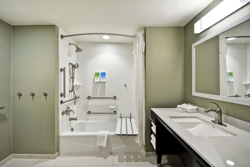 Home2 Suites By Hilton Maumee Toledo, Maumee, United States