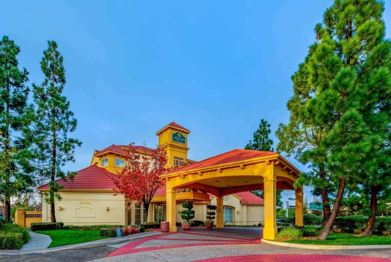 La Quinta Inn & Suites by Wyndham Fremont Silicon Valley, Fremont, United States