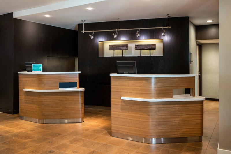 Courtyard by Marriott San Diego Sorrento Valley, Sorrento, United States