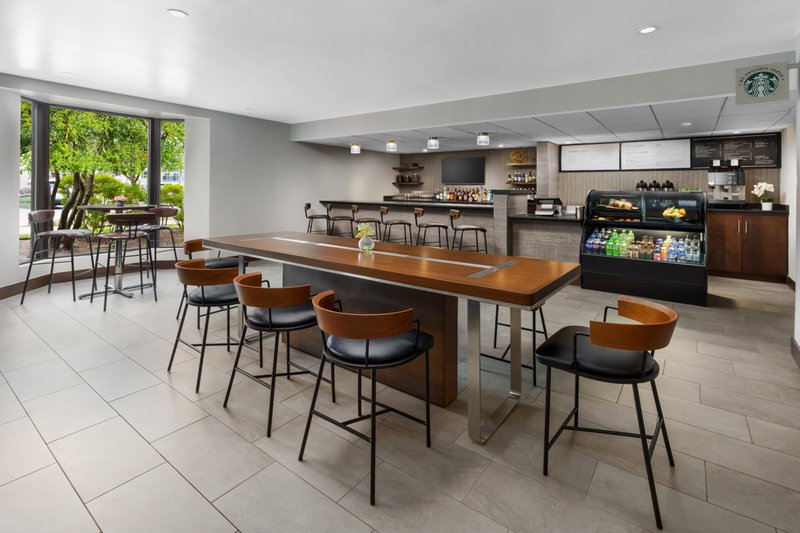 Courtyard by Marriott Manchester-Boston Regional Airport, Manchester, United States