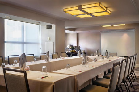 Chicago Marriott Suites Deerfield, Deerfield, United States