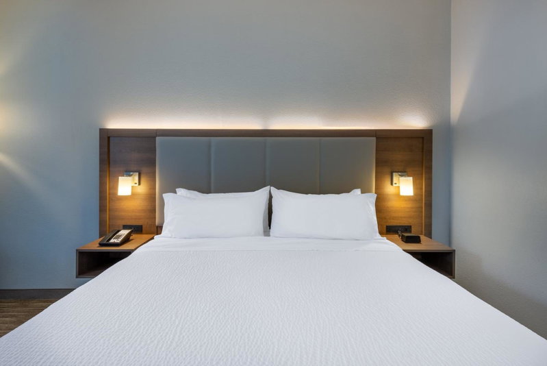 Holiday Inn Express State College at Williamsburg Square by IHG, State College, United States