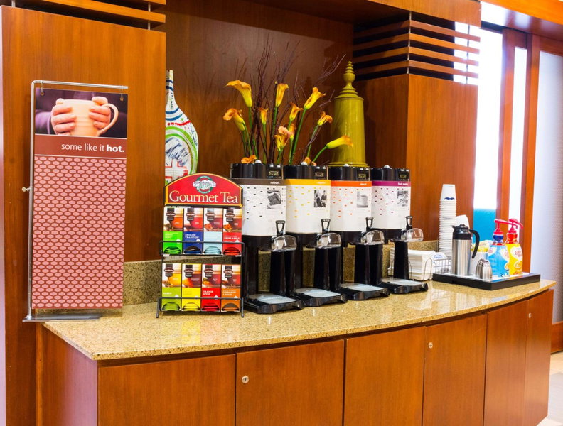 Hampton Inn & Suites Riverside/Corona East, Riverside, United States