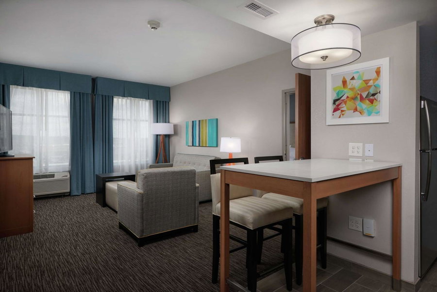 Homewood Suites By Hilton Cincinnati Midtown, Cincinnati, United States