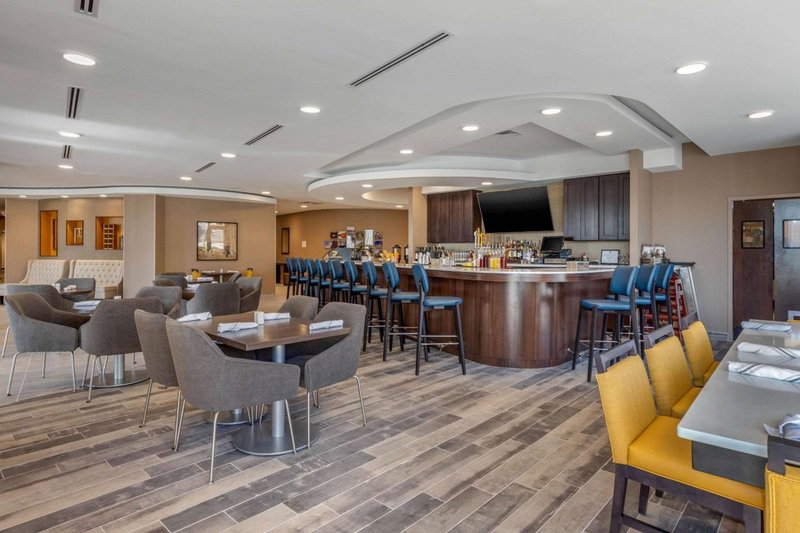 Cambria Hotel West Orange, West Orange, United States