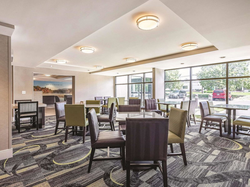 La Quinta by Wyndham Salem NH, Salem, United States