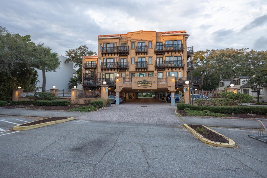 Ocean Inn & Suites, Saint Simons Island, United States